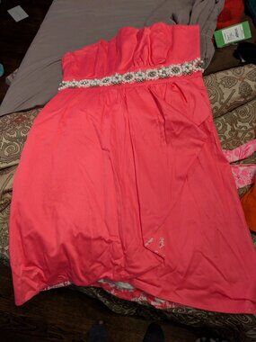 Women Lilly Pulilzer size 8 pink Crystal Wrist Summer Dress